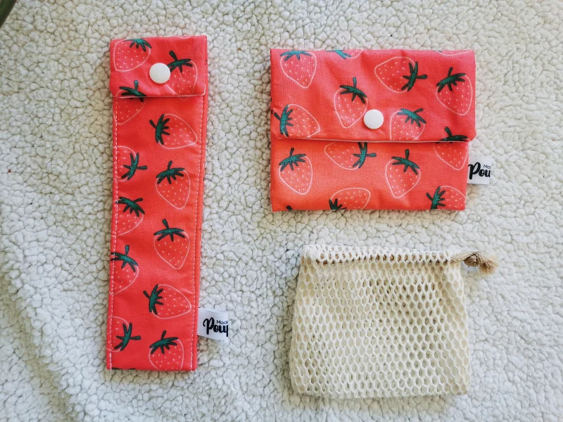 Pochette à savon, pochette à brosse à dents et sauve savon