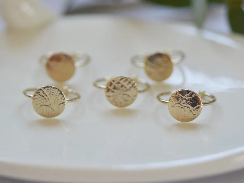Bague or motif "Dentelle" Réglable