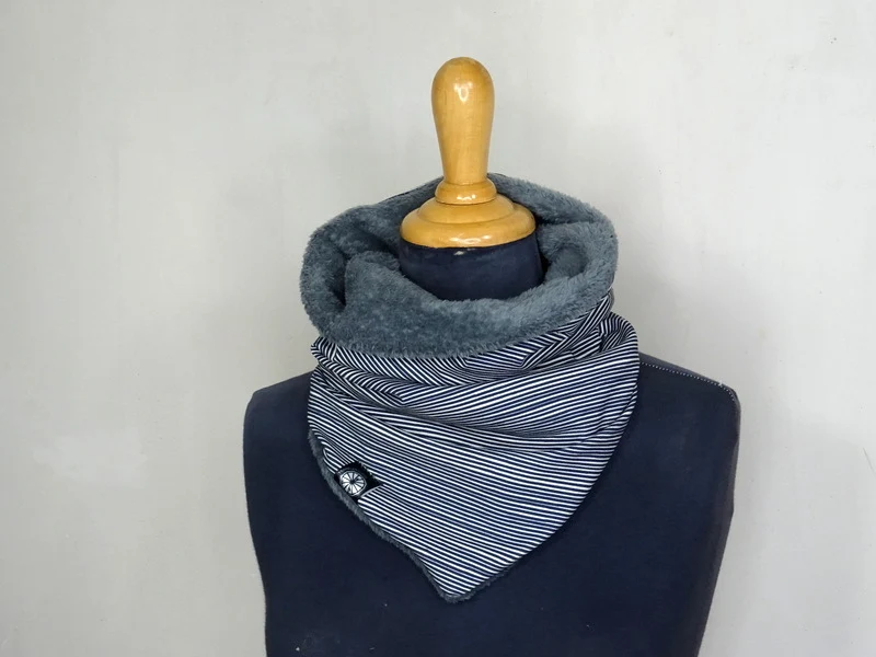 Snood triangle adulte à enfiler