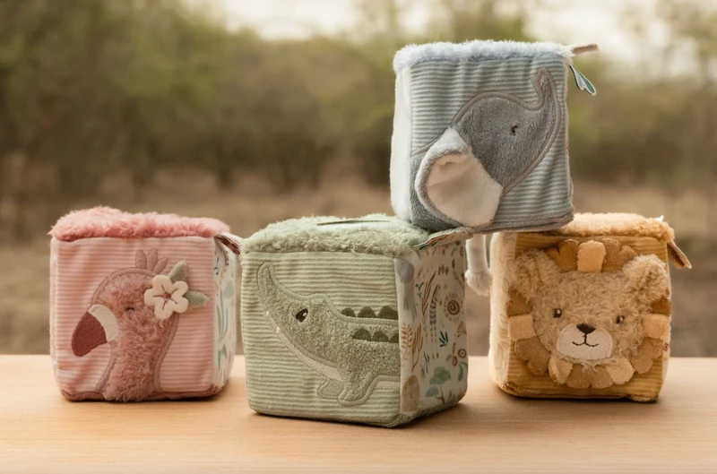 Lot de 4 cubes d'activités | Safari Friends