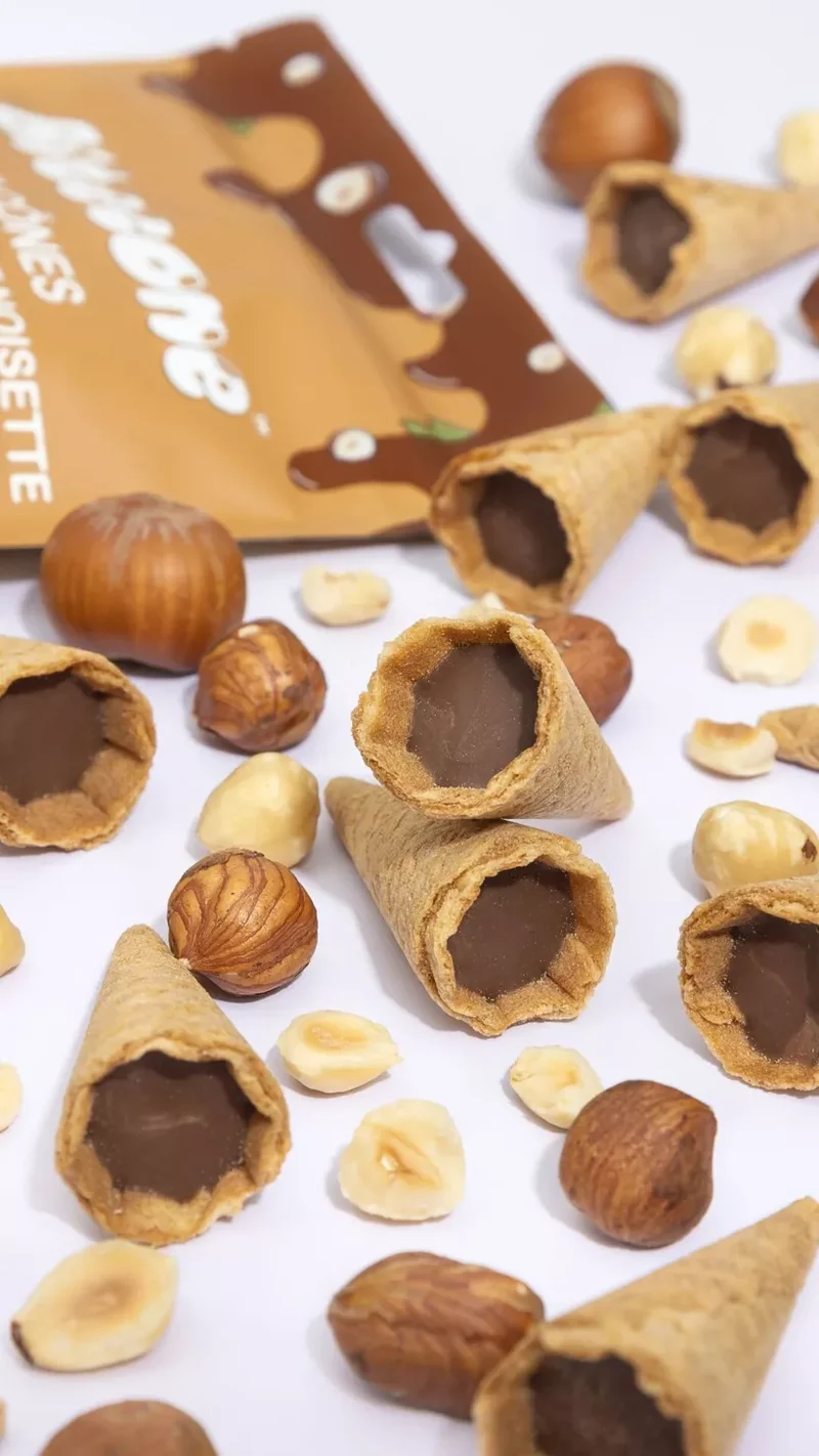 Mini cônes fourrés au chocolat au lait, noisettes ou caramel : la meilleure partie de la glace !