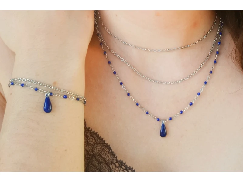Bracelet et collier multi-rangs