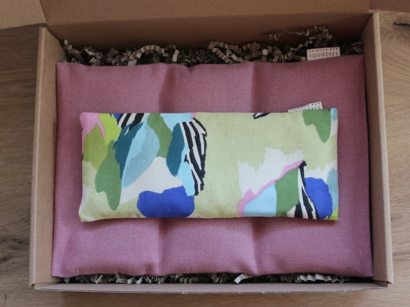 Coffret 1 bouillotte sèche et un coussin de relaxation pour les yeux