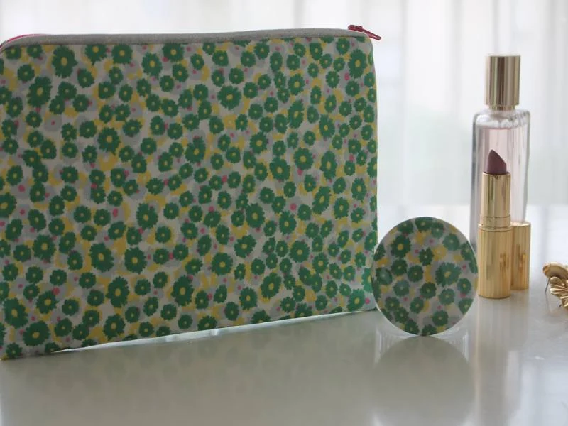Duo pochette et miroir