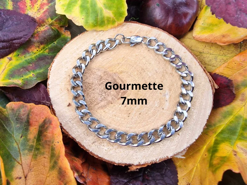 Un bracelet ou un collier Homme en acier inoxydable