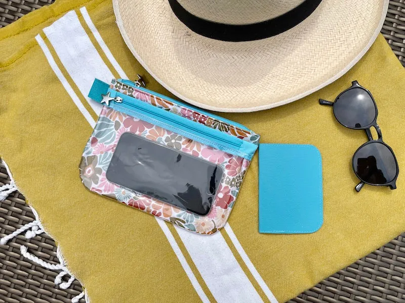 Trousse tactile smartphone et porte carte assortis