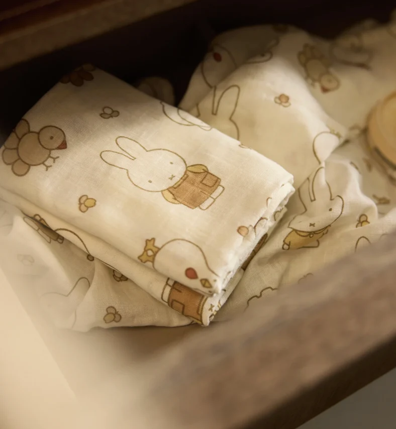 Langes gaze de coton | 70cm | Miffy Family Farm