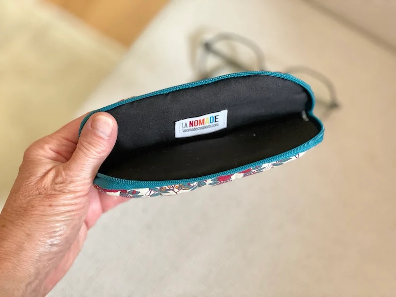 Etui à lunettes de vue protecteur et compact