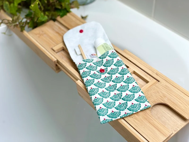 kit de toilette pratique à emporter — étui à savon solide, étui brosse à dents & 4 lingettes démaquillantes
