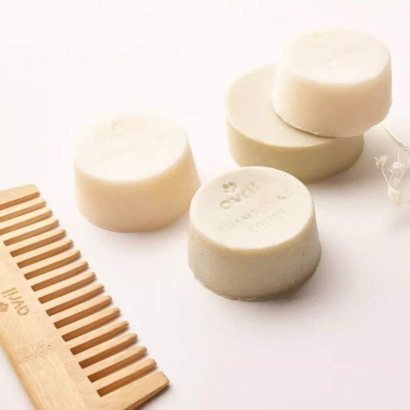 Shampoing solide saponifié à froid - Avril 100g
