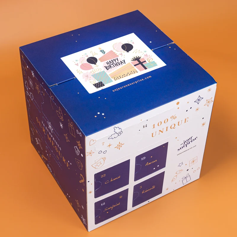 Calendrier de l'avent cube - design "Joyeux Anniversaire"