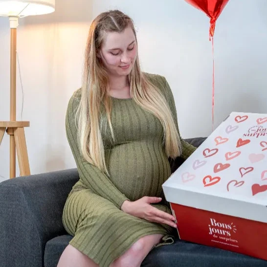 Calendrier de l'Avent femme enceinte personnalisé