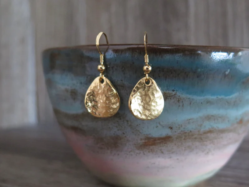 Boucles d'oreilles pétales martelés or ou argent