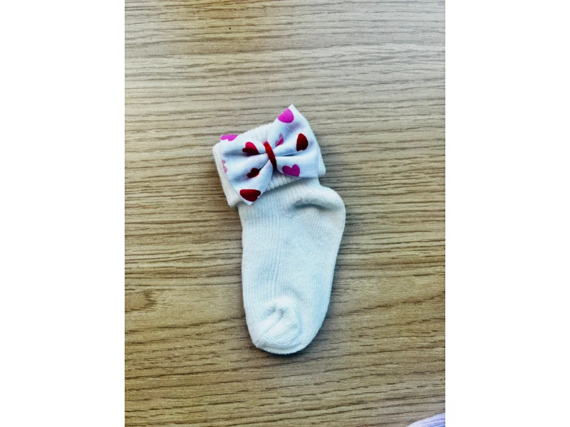 Box 4 saisons : Paire de chaussette noeud pour bébé