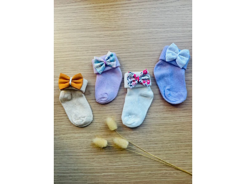 Box Printemps : Paire de chaussette noeud pour bébé