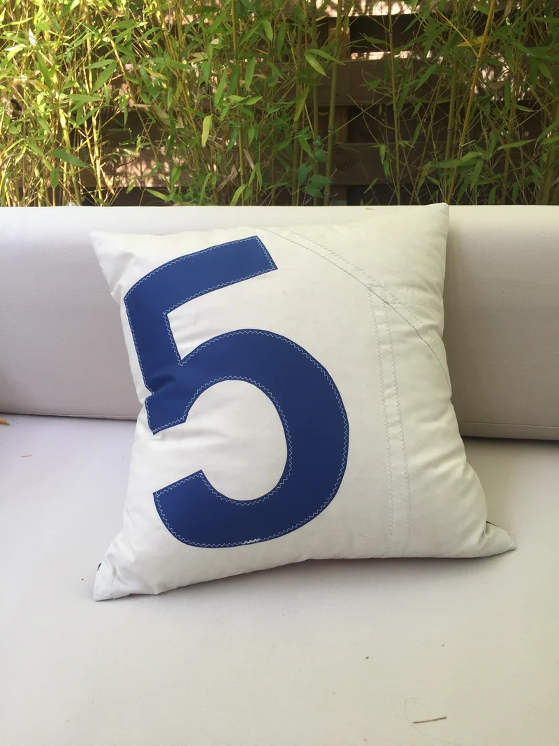 Housse de Coussin Voile Upcyclée