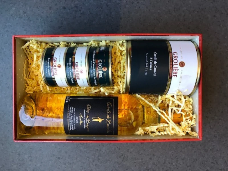 Coffret des Gourmets avec Confits de Canard 2 Cuisses, Foie Gras et Terrines