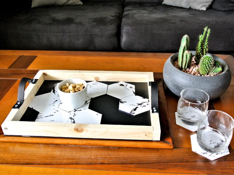Plateau apéritif avec sous-verres dissociables
