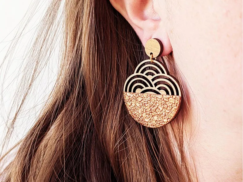 Boucles d'oreilles KUMO en bois et cuir