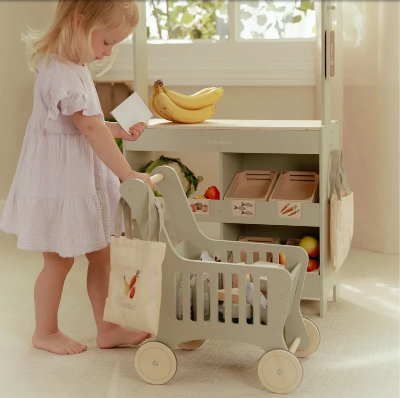 Caddie de courses en bois