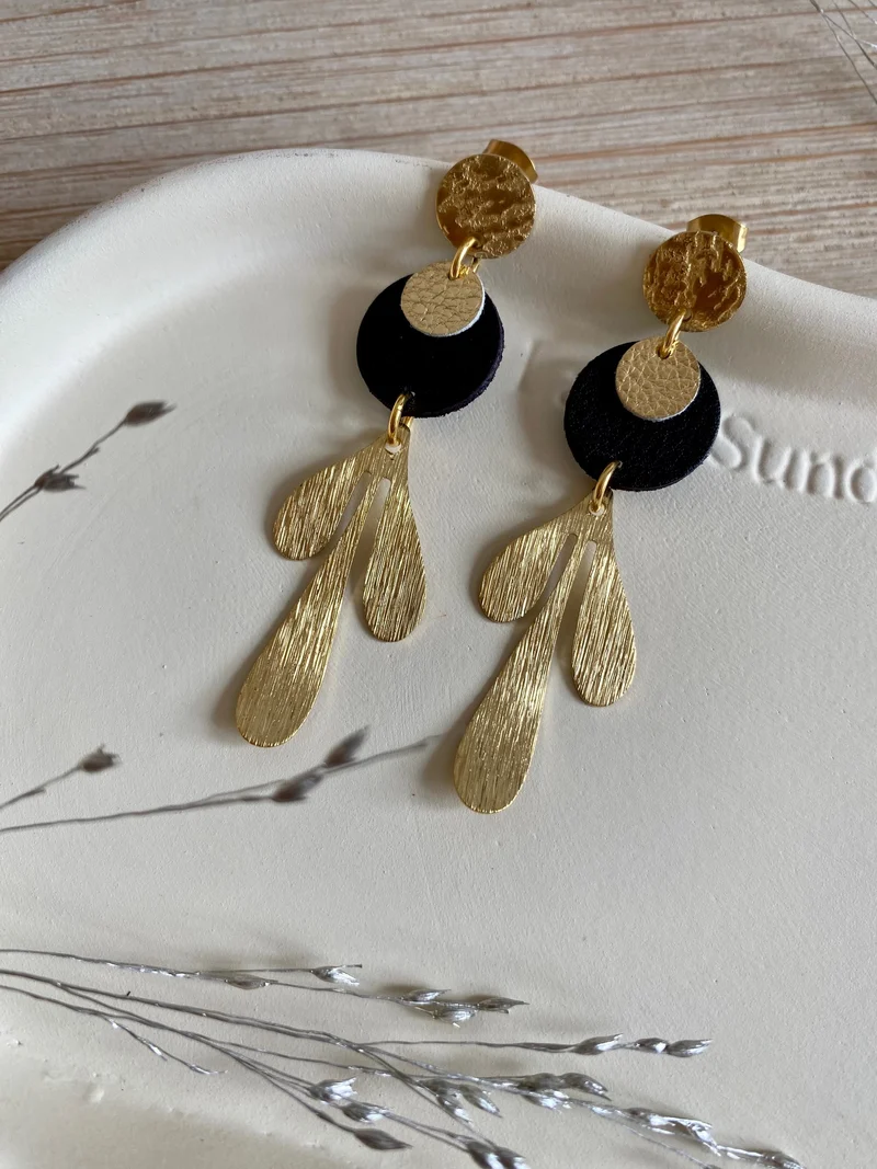 Boucles d'oreilles "Feuilles" en cuir