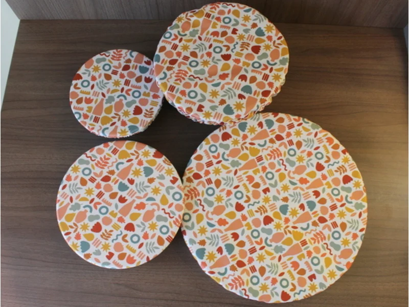 4 charlottes couvre-plat