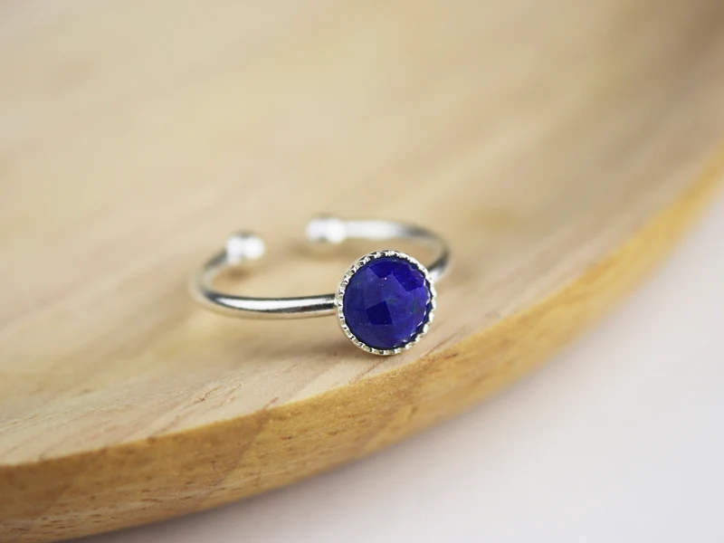 Bague ajustable en argent 925 et pierre naturelle