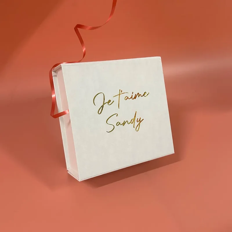 Coffret cadeau femme à composer soi-même en ligne