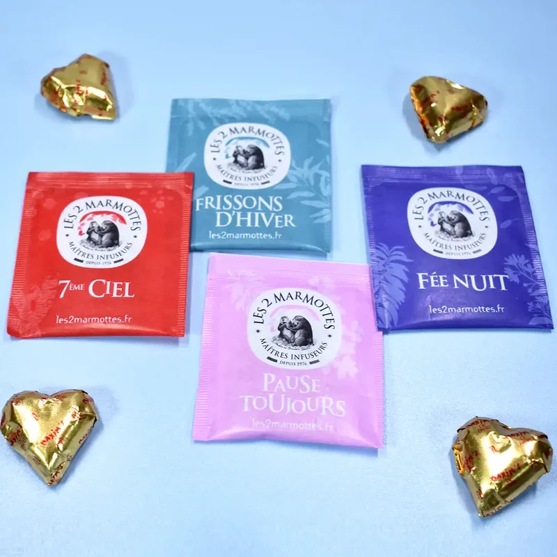 4 Sachets thé ou infusion aux saveurs et messages originaux aléatoires