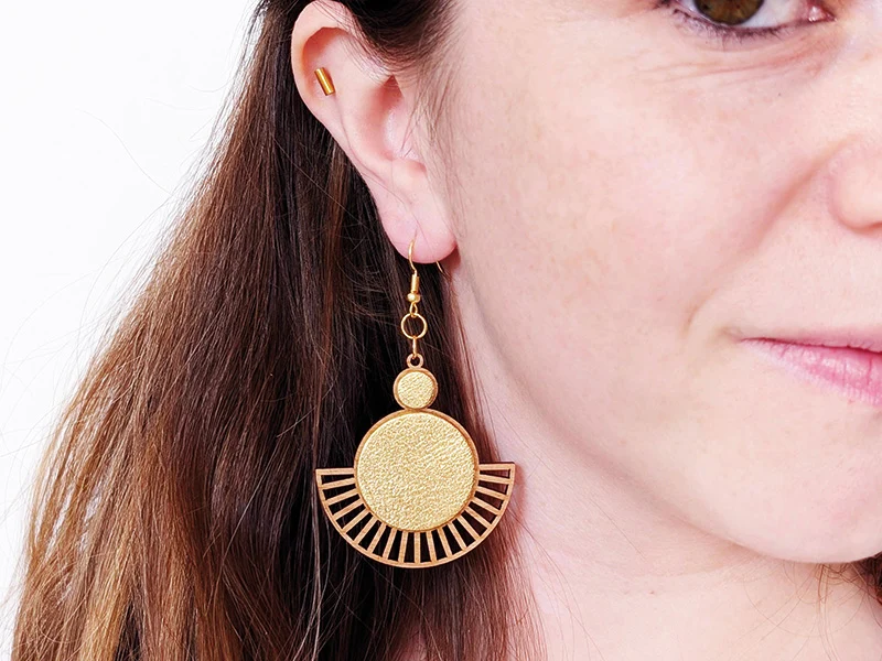 Boucles d'oreilles en bois (option clip pour oreilles non percées)