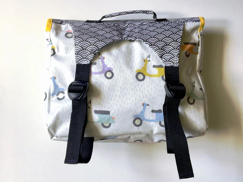 Cartable maternelle en tissu enduit