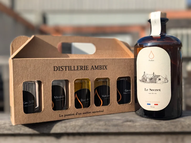 Une bouteille de 50cl parmi notre sélection : Élixir du Roy