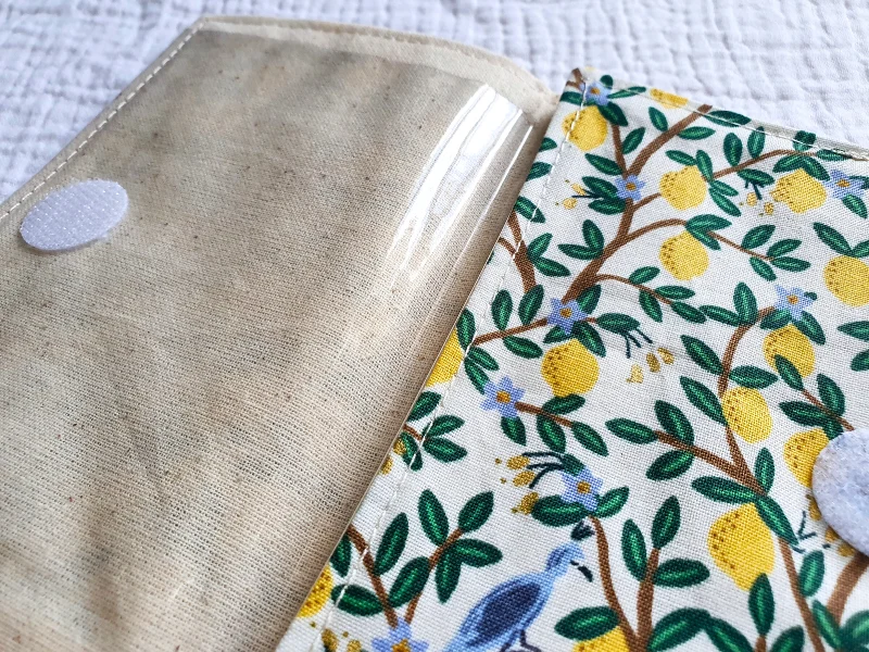 Coffret pochette à carte Grise et Porte-Clé