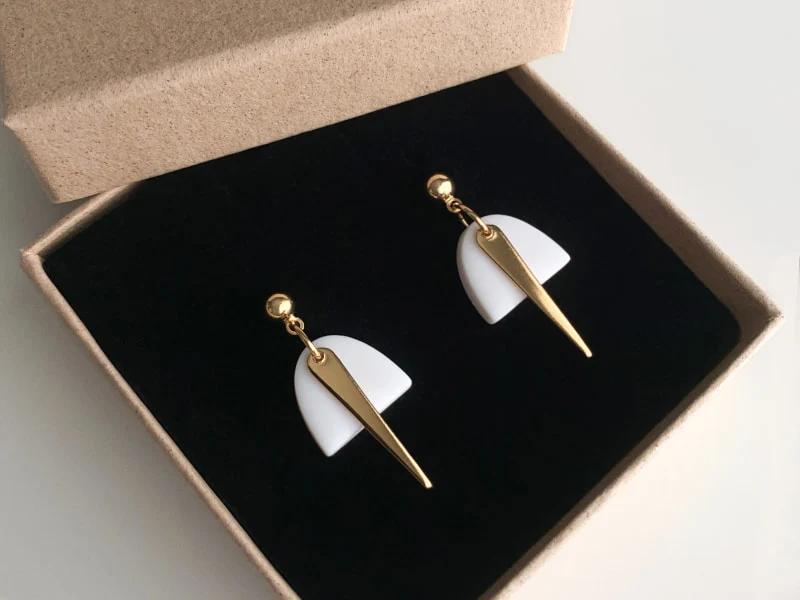 Boucles d'oreilles pointe personnalisables