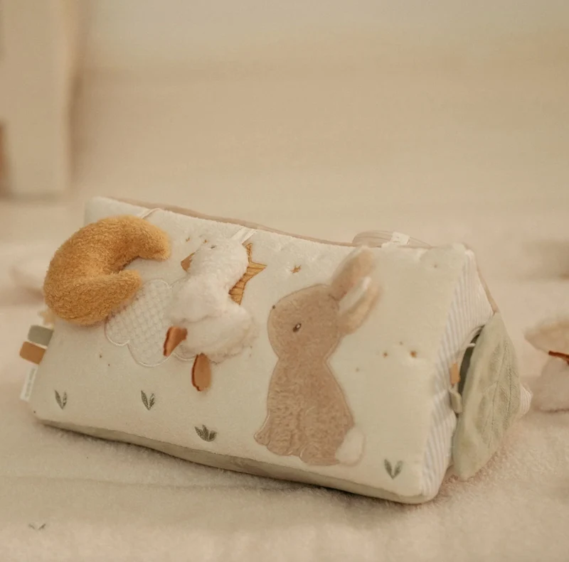 Triangle d'activités | Newborn Neutrals