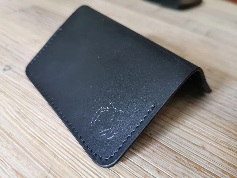 Etui en cuir pour 2 cartes CB