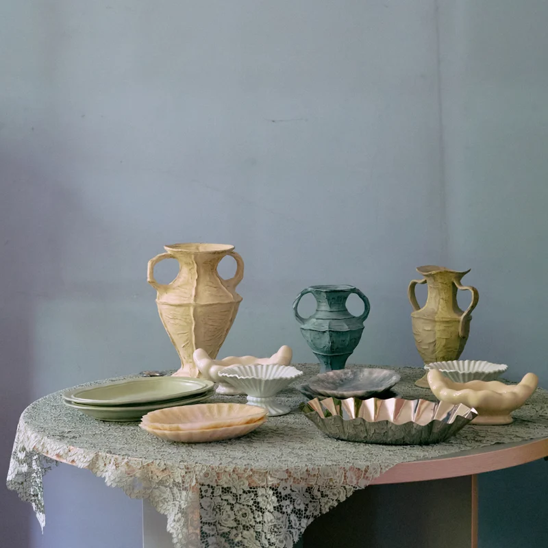 Plateau Resin New Classics