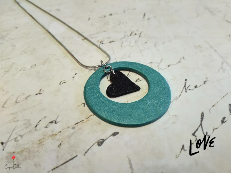 Pendentif Love