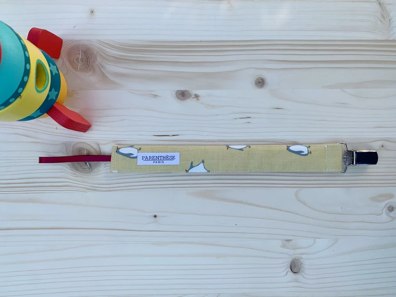 Attaches tétine faites main
