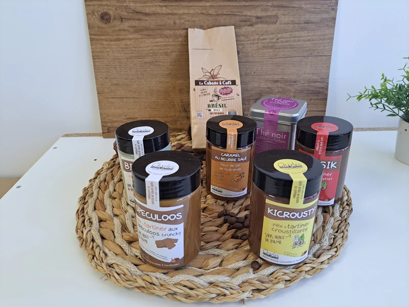 Assortiment de pâtes à tartiner thé et café