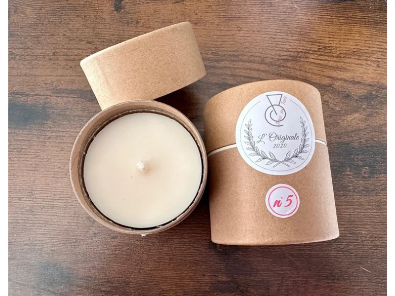 TROIS BOUGIES ORIGINALES AUX HUILES ESSENTIELLES