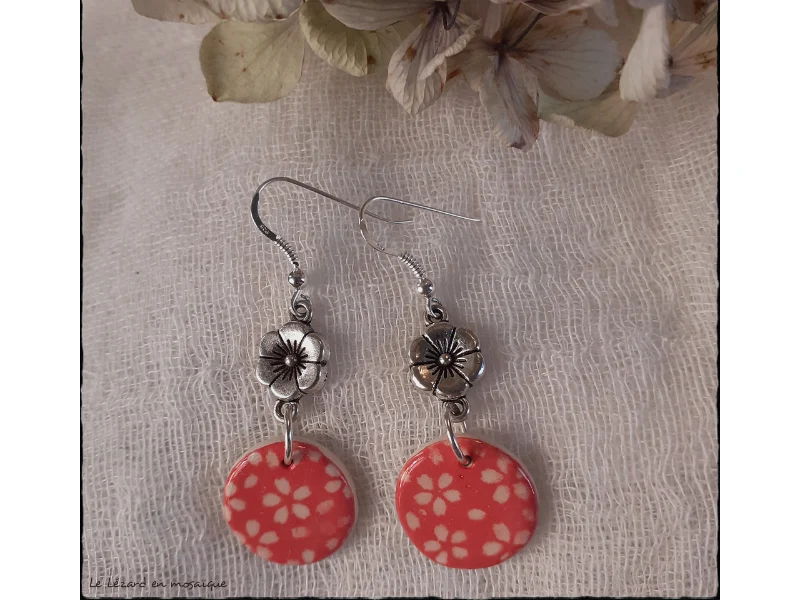 Boucles d'oreilles Fleurettes et rouge